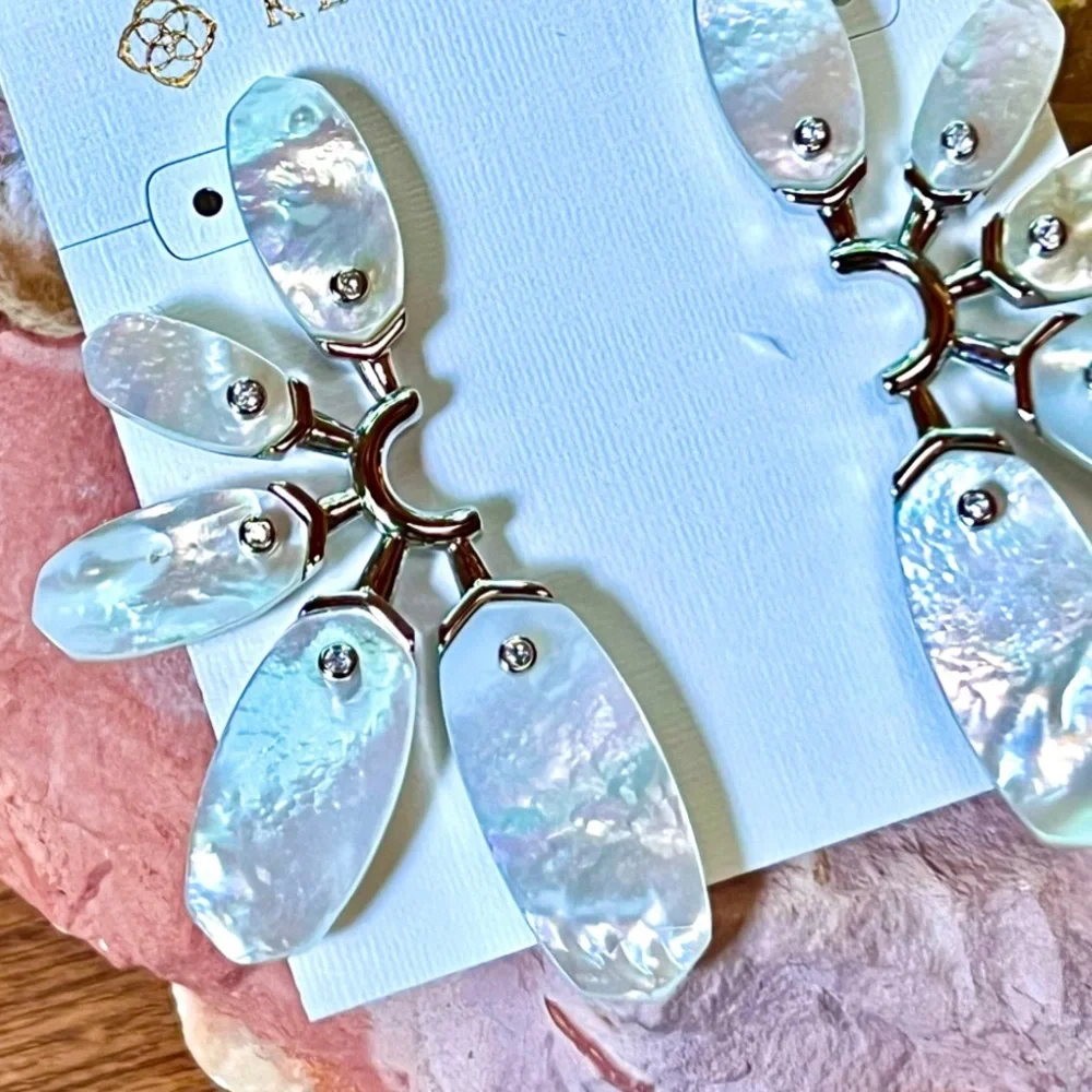NWT Kendra Scott Ashlyn Ivory Mother Of Pearl Statement Earrings - Picture 3 of 16